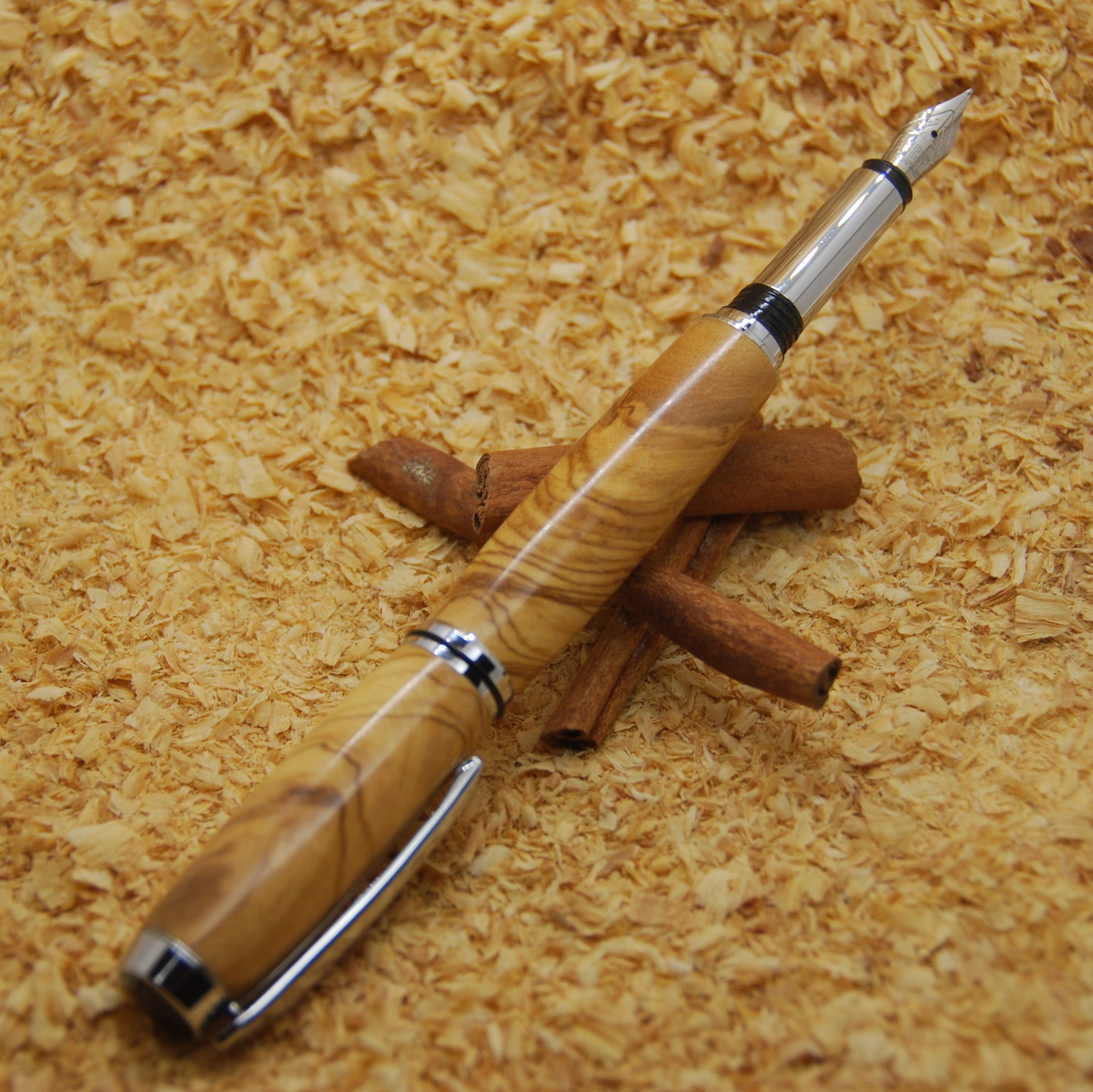 Gentlemen Stylo radica ulivo - Torny